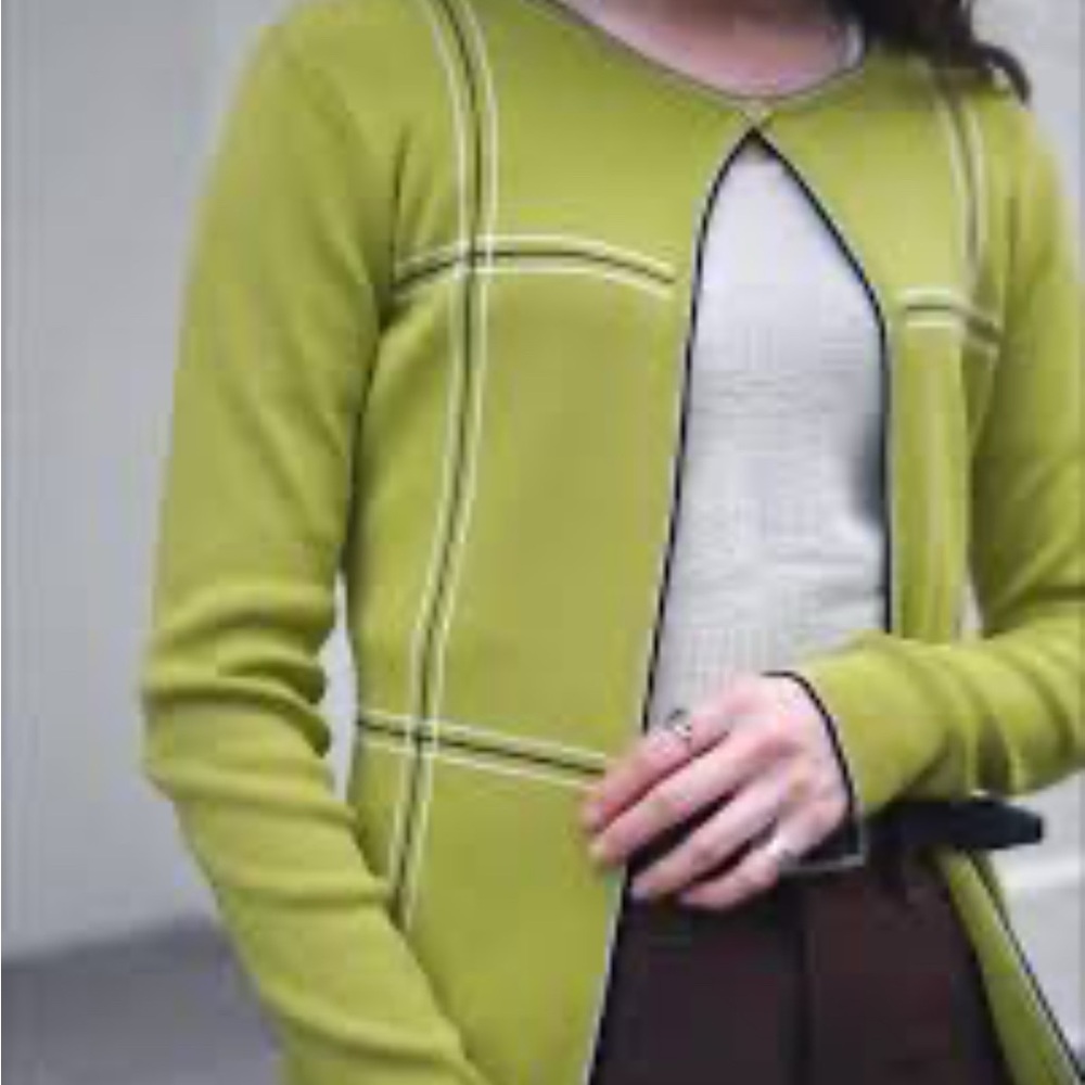 Finity Women's Chartreuse Cardigan classic old money